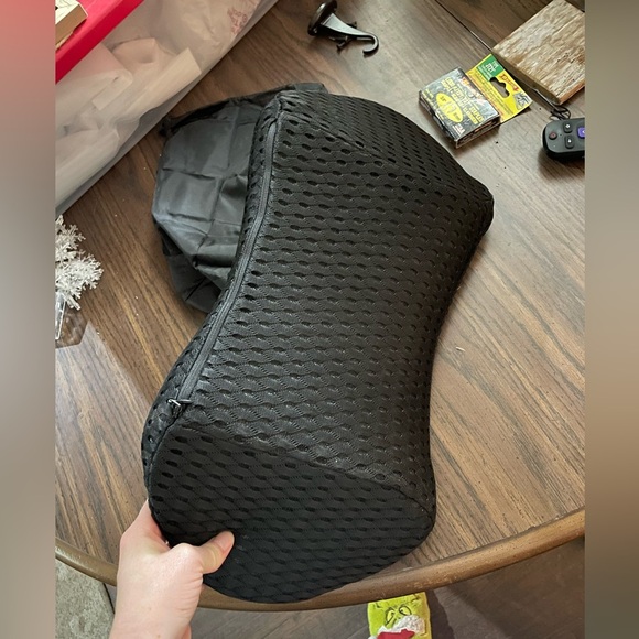 NWOT Lumbar pillow - Picture 2 of 6